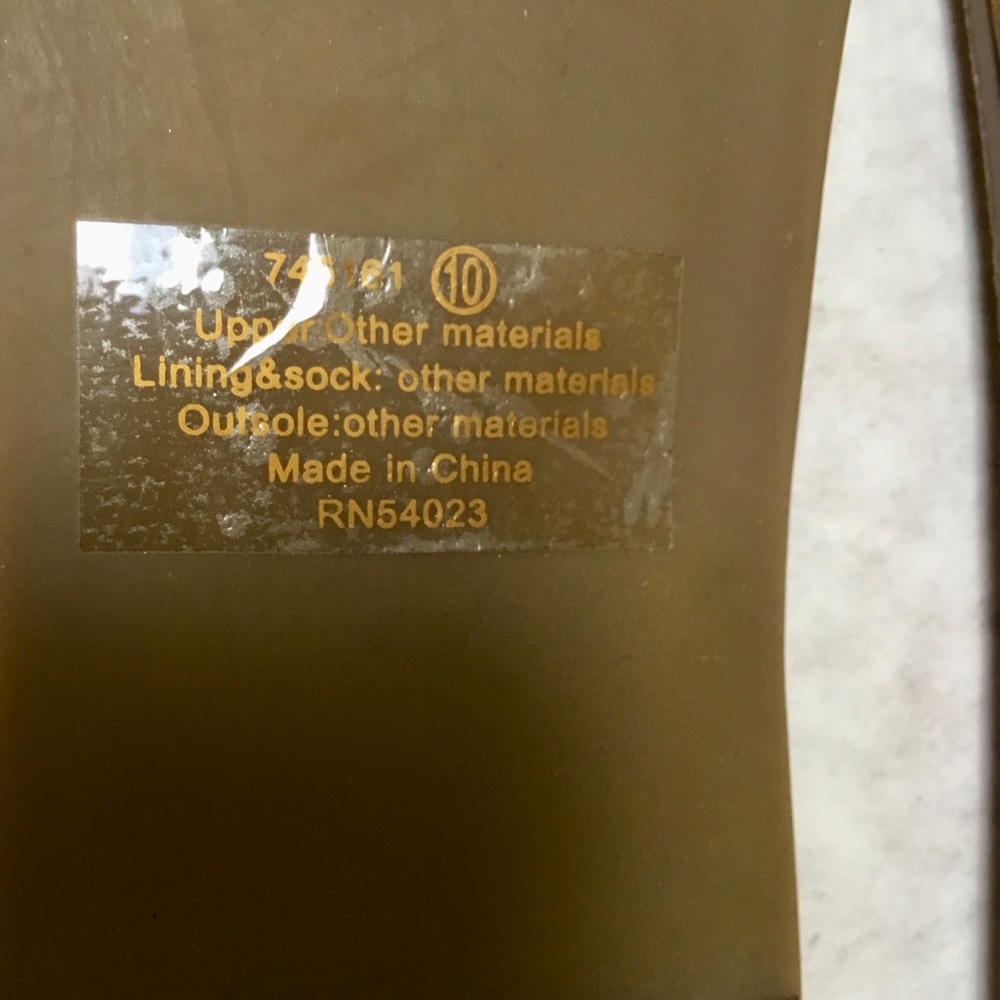Banana Republic rose gold metallic sandals-10 - Picture 5 of 5